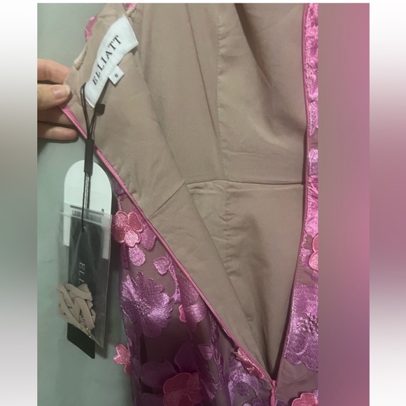 Elliatt Bella Gown NWT - Picture 7 of 8